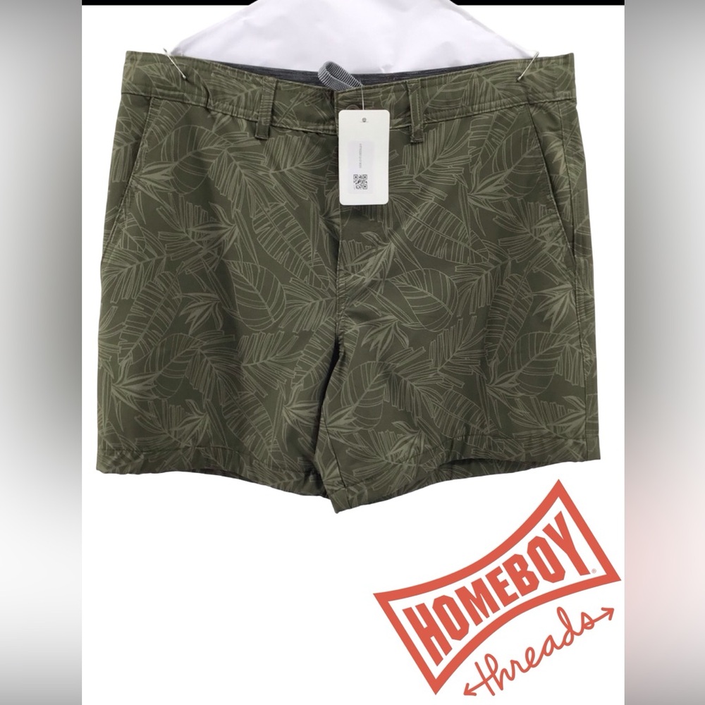 Goodfellow & Co Leaf Patterned Green Shorts - image 1